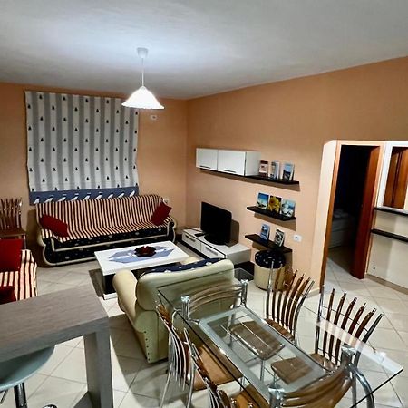 Bellas Apartment Sarandë Exteriör bild